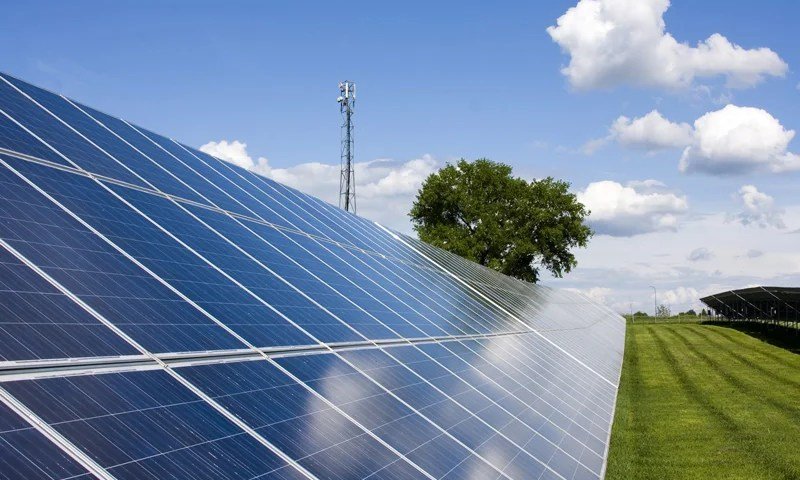 Bombeamento de água com energia solar